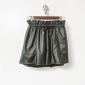 Hyfve Faux Leather‎ Fall Winter Chic Casual Chic High Waist Shorts Black Small